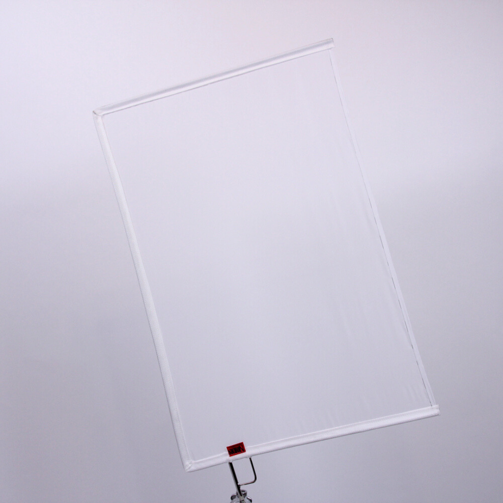 White 1/4 Silk Frame
